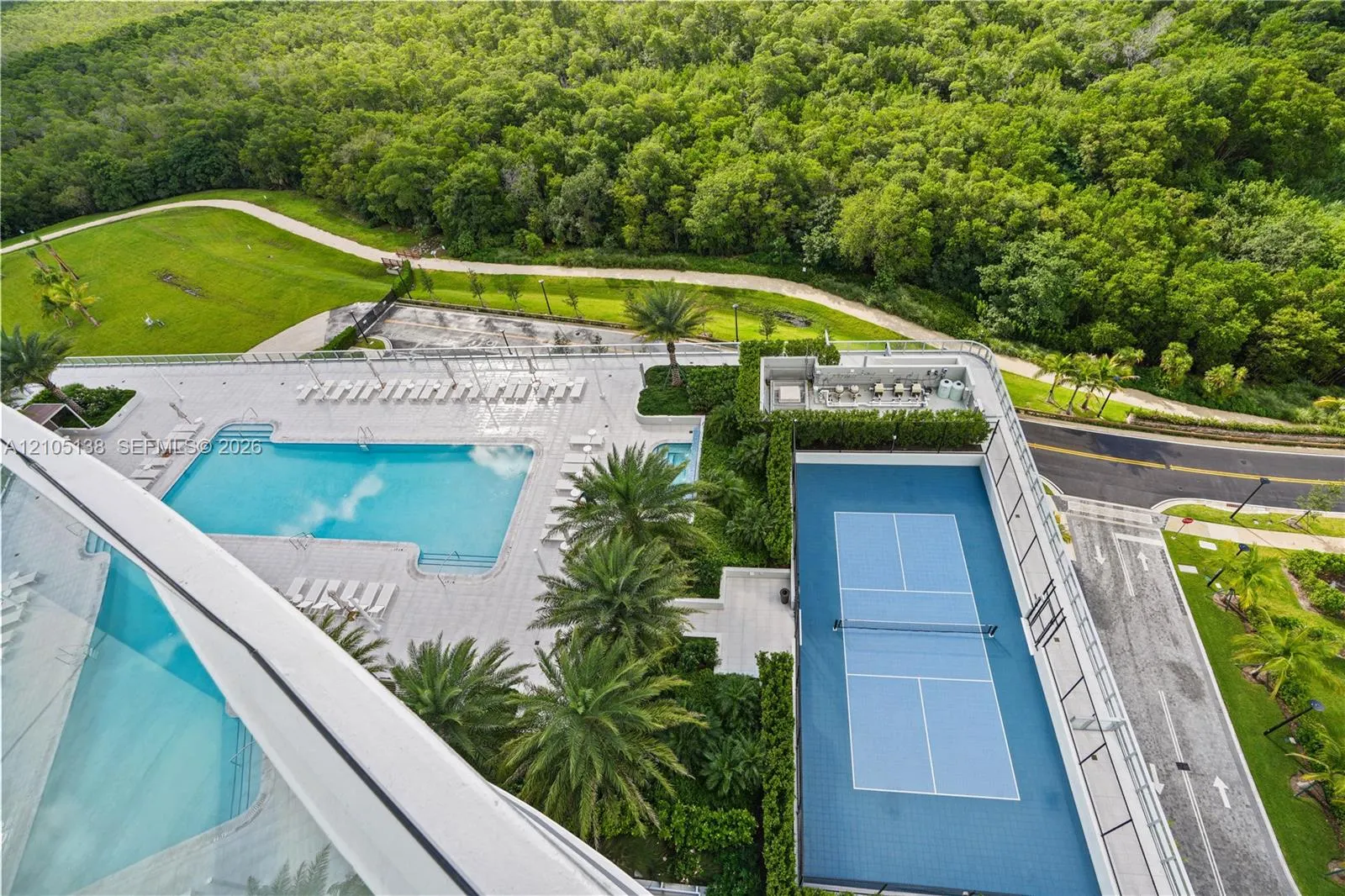 2411 Laguna Circle #1505