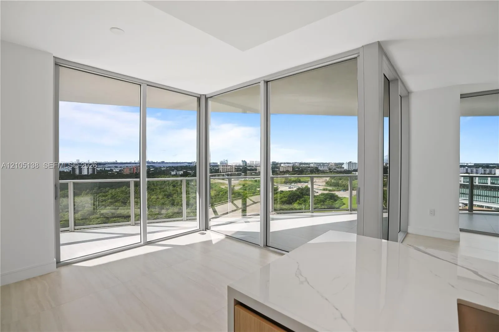 2411 Laguna Circle #1505