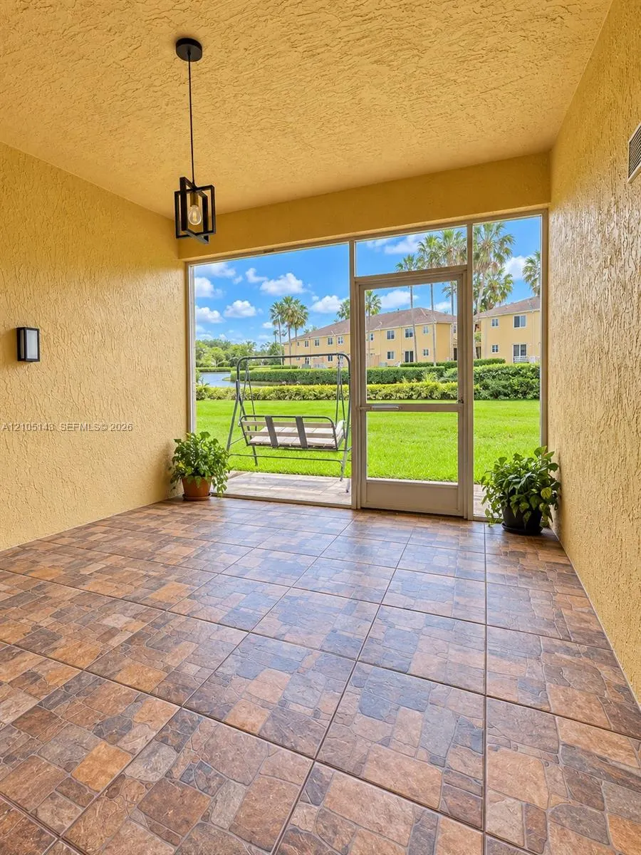 3344 NE 11th Drive
