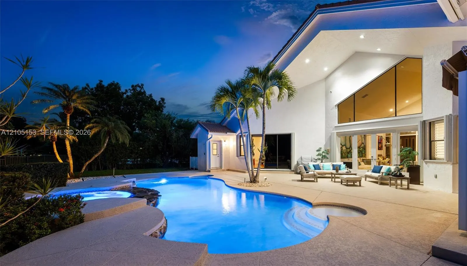 355 Coconut Circle
