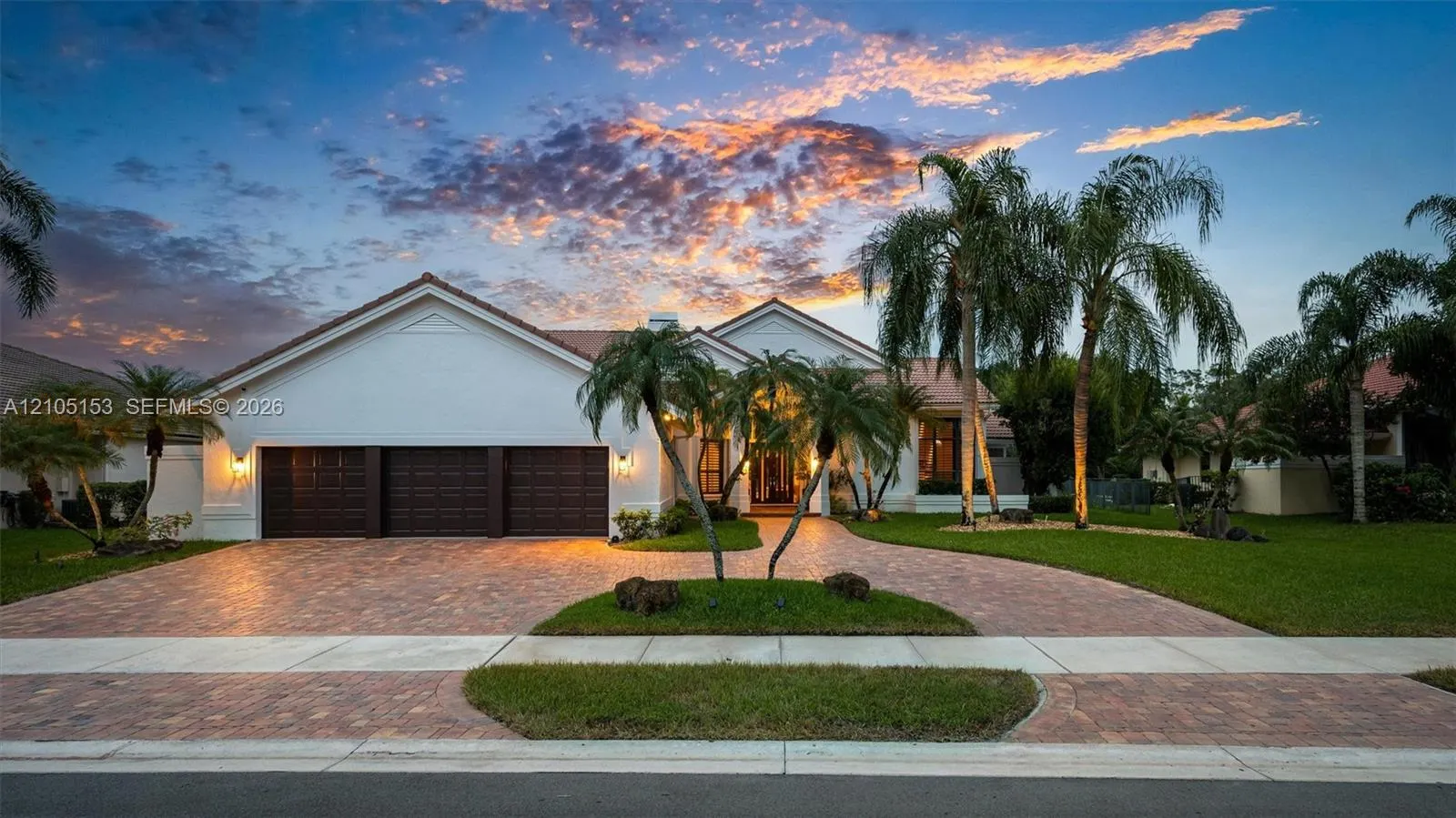 355 Coconut Circle