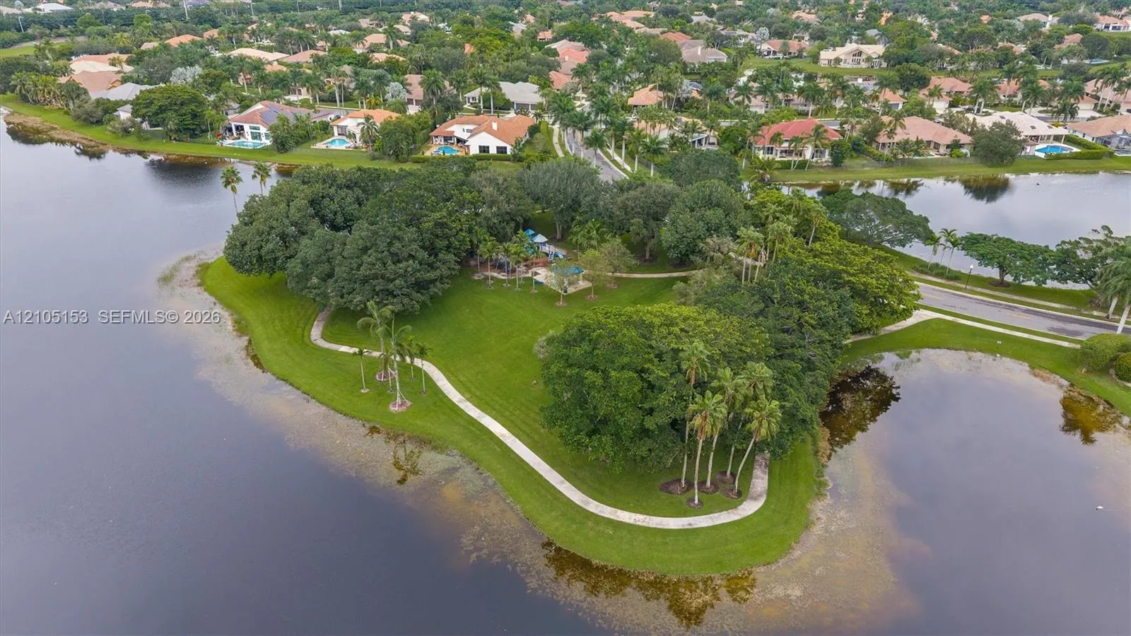 355 Coconut Circle