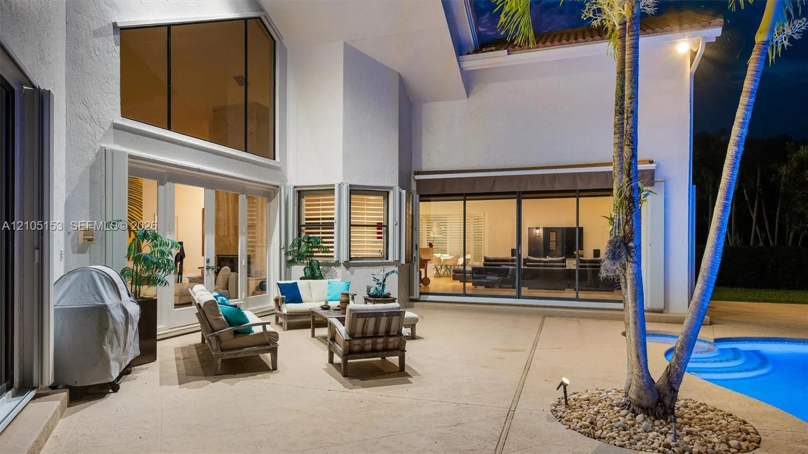 355 Coconut Circle