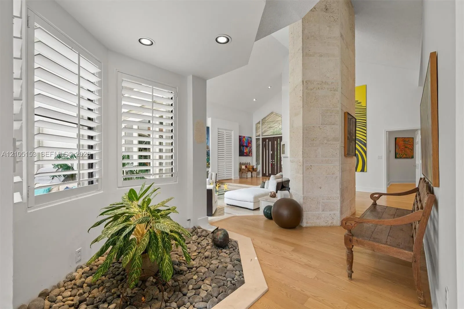 355 Coconut Circle
