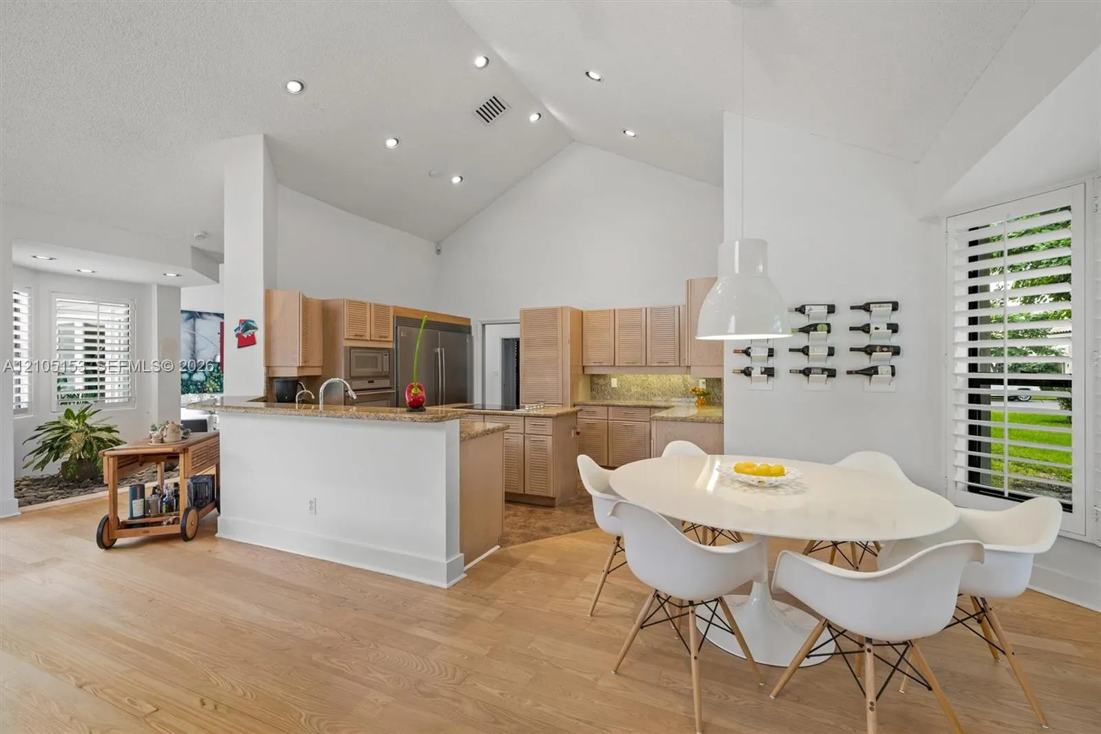 355 Coconut Circle