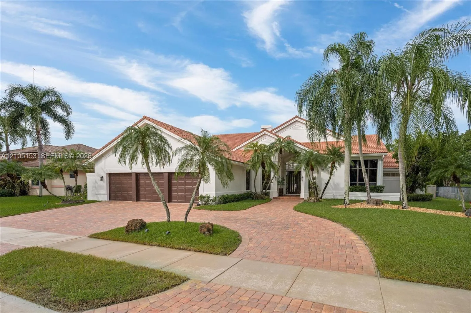 355 Coconut Circle