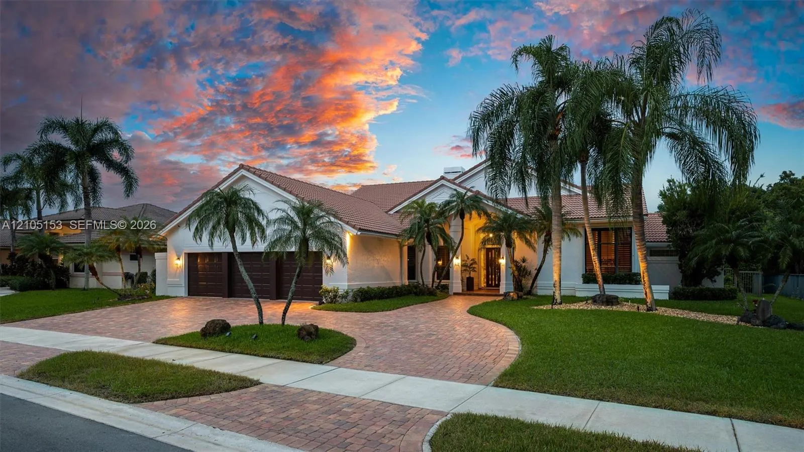 355 Coconut Circle