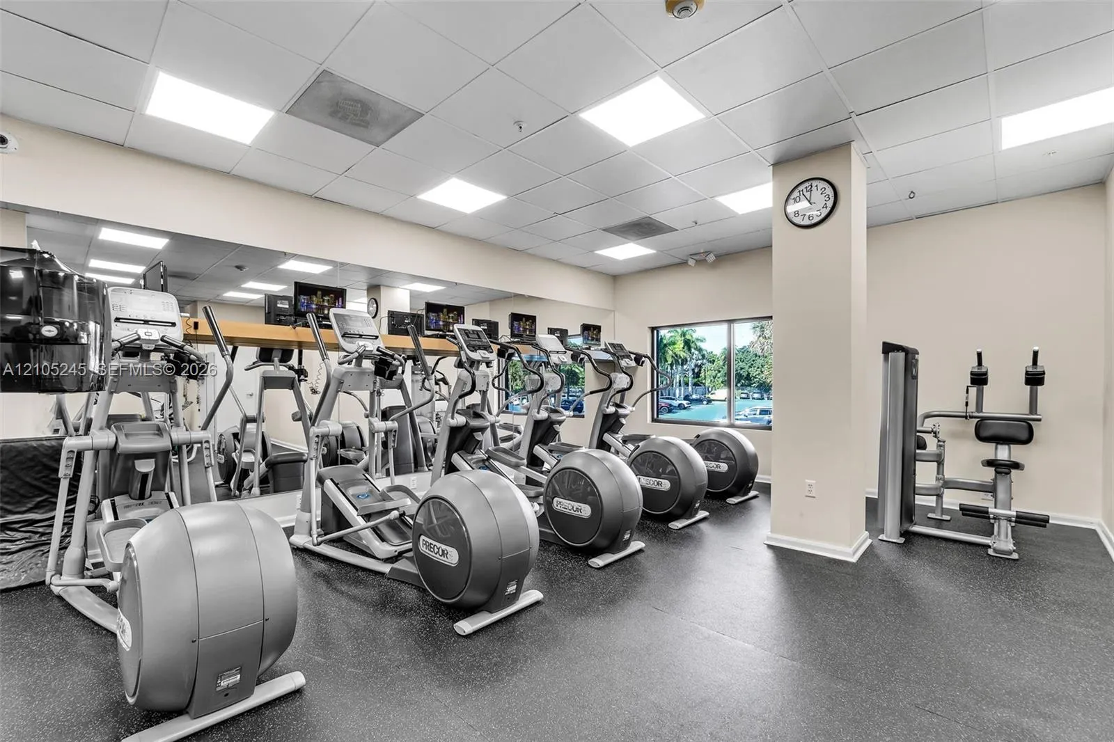 2333 Brickell Avenue #2708