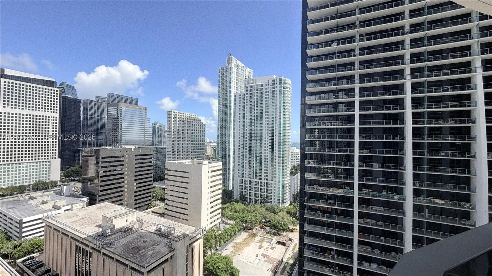 1000 Brickell Plaza #2415
