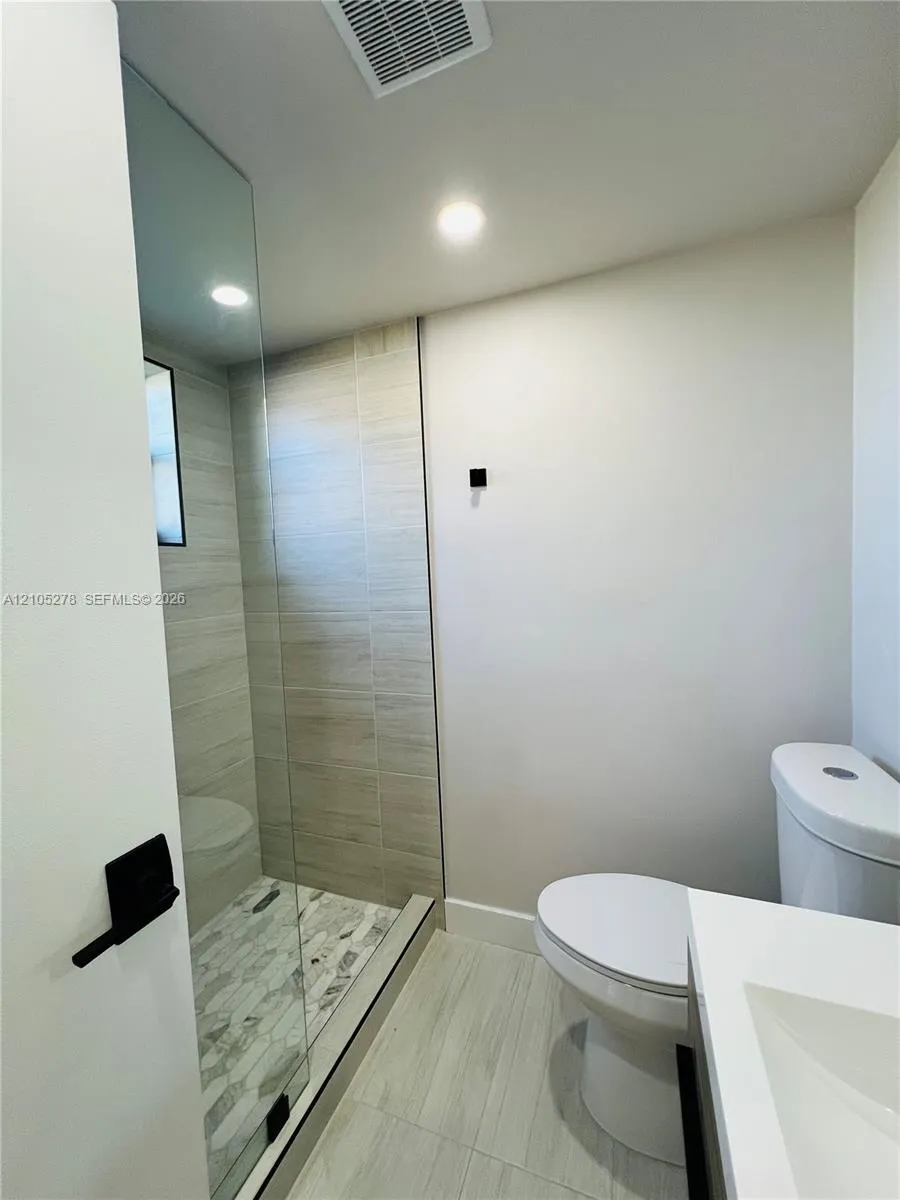 3826 SW 107th Avenue #2-2