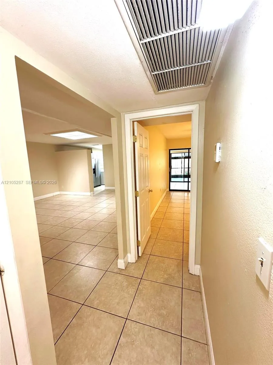 6731 Kingsmoor Way #6731