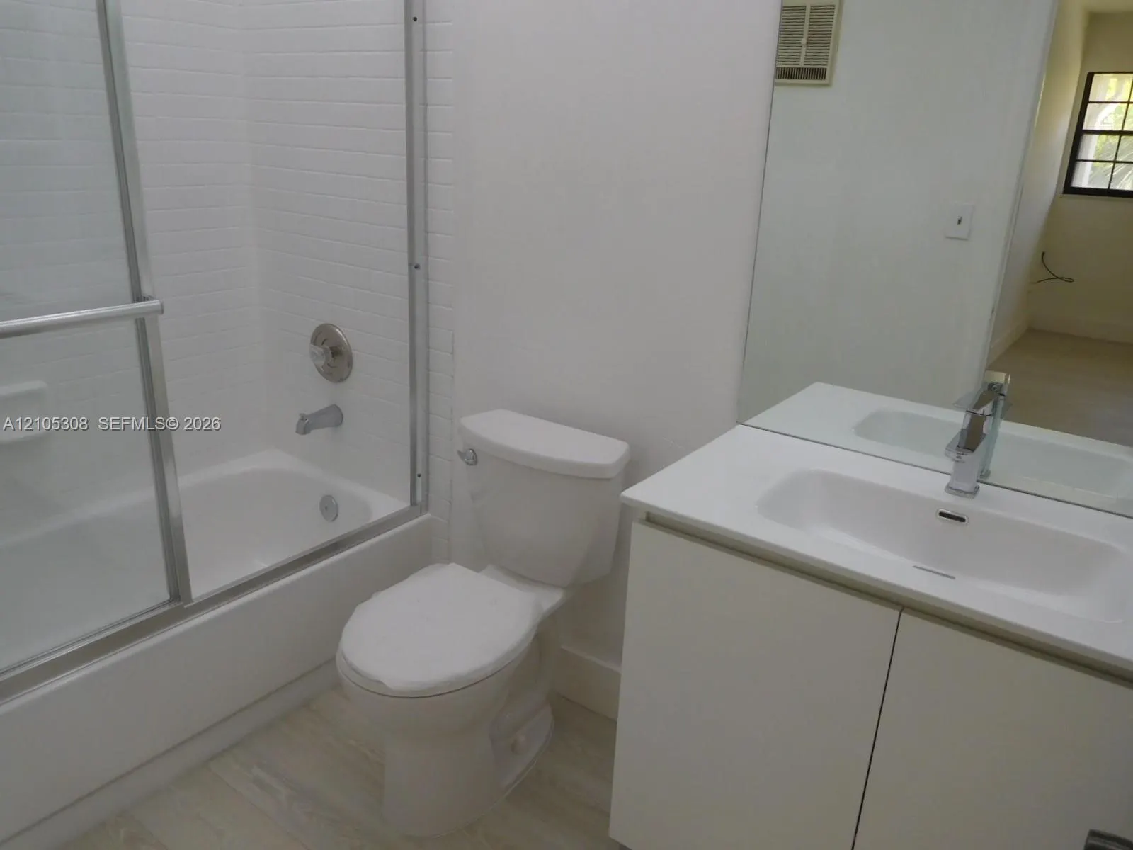 815 NE 199th Street #202