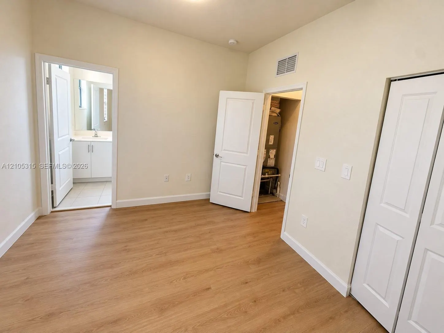 3270 W 114th Terrace
