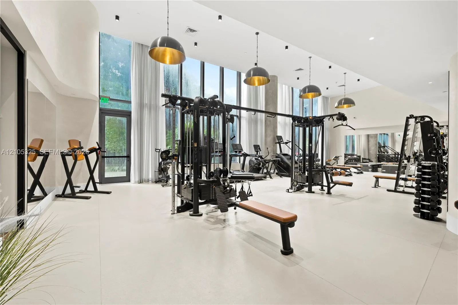 2200 Brickell Avenue #422