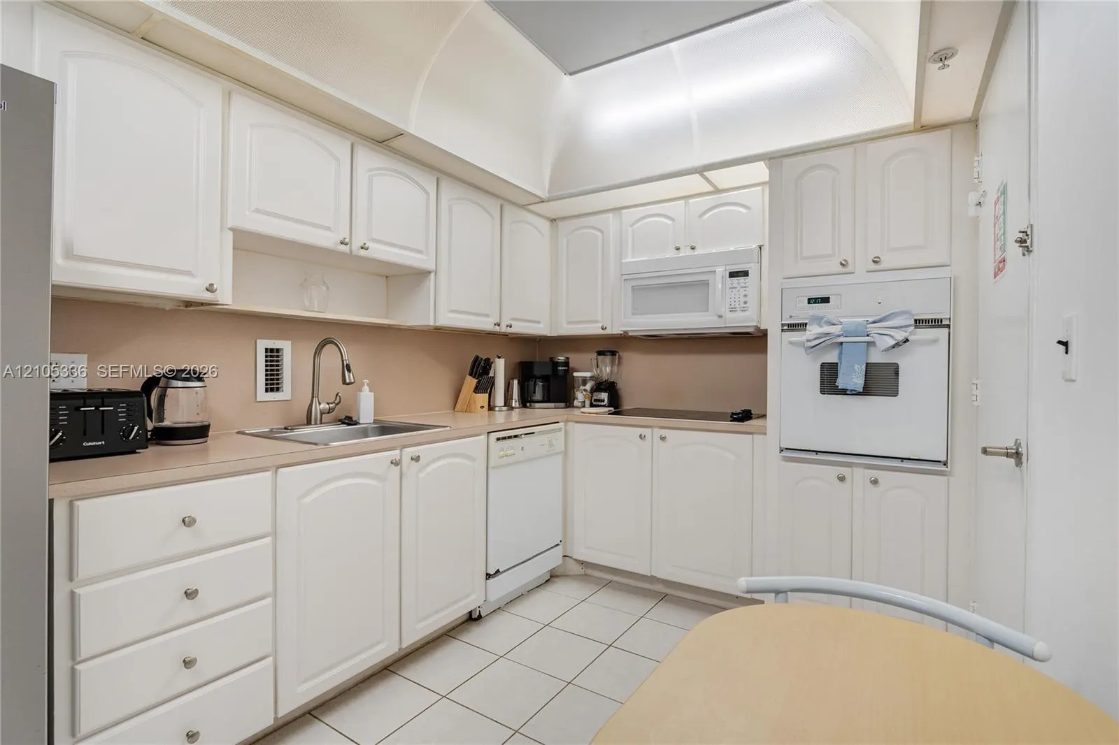 4001 S Ocean Drive #15N