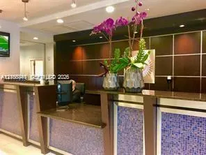 1800 N Bayshore Drive #2704
