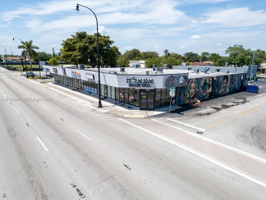 300 W Hallandale Beach Boulevard