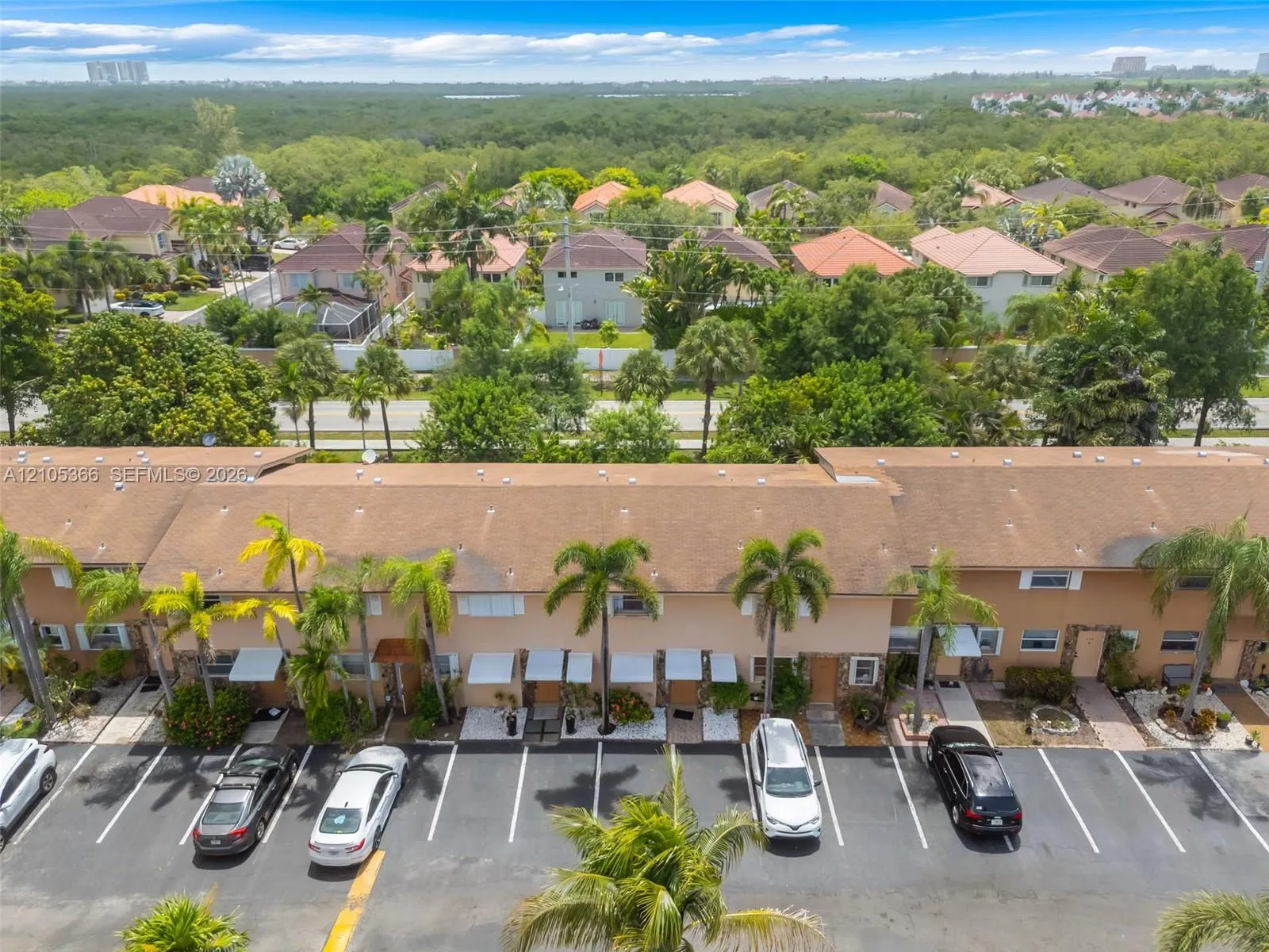 450 SE 7th Street #261