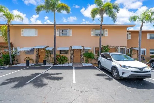 450 SE 7th Street #261