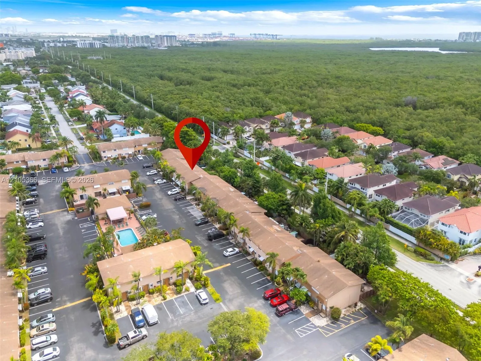 450 SE 7th Street #261