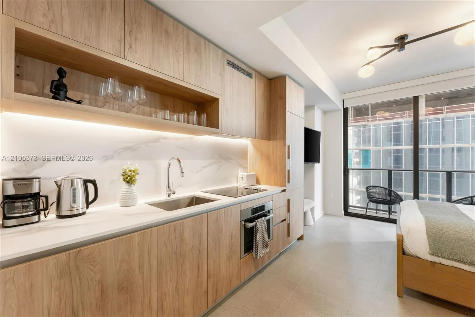 11 NE 6th Street #2506