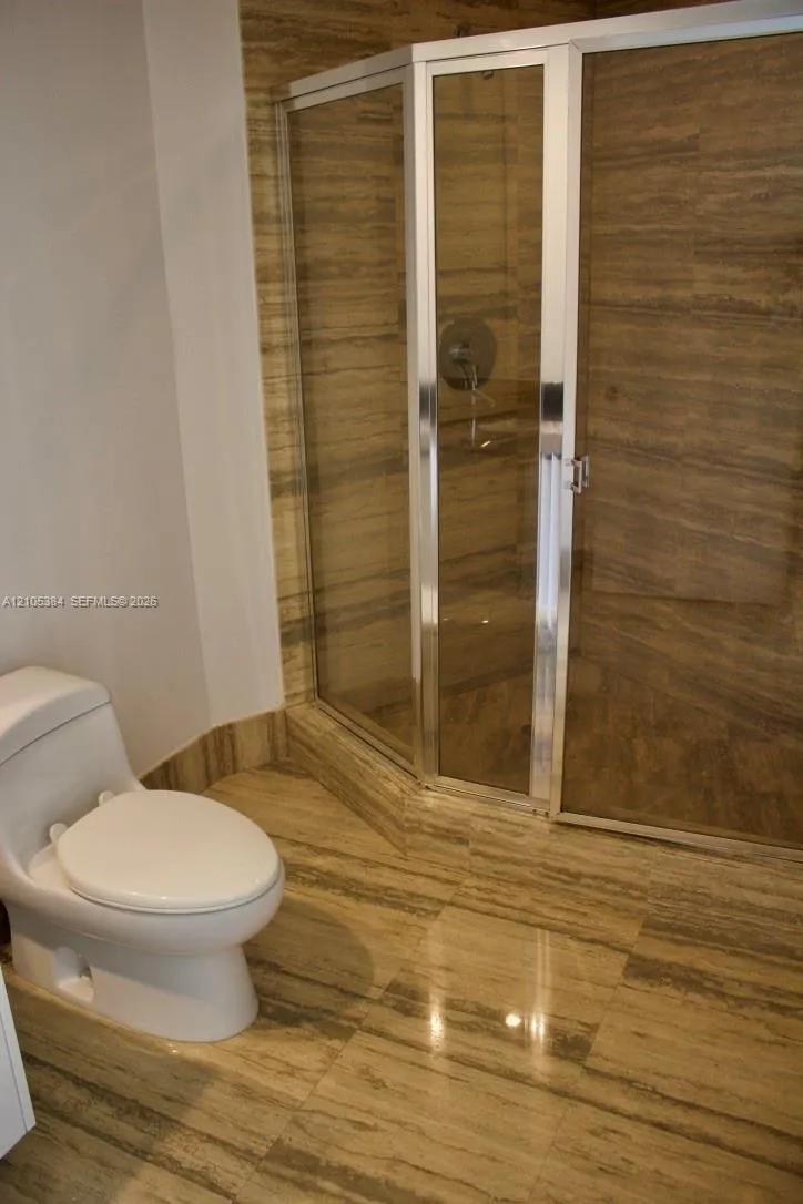 16001 Collins Avenue #2803