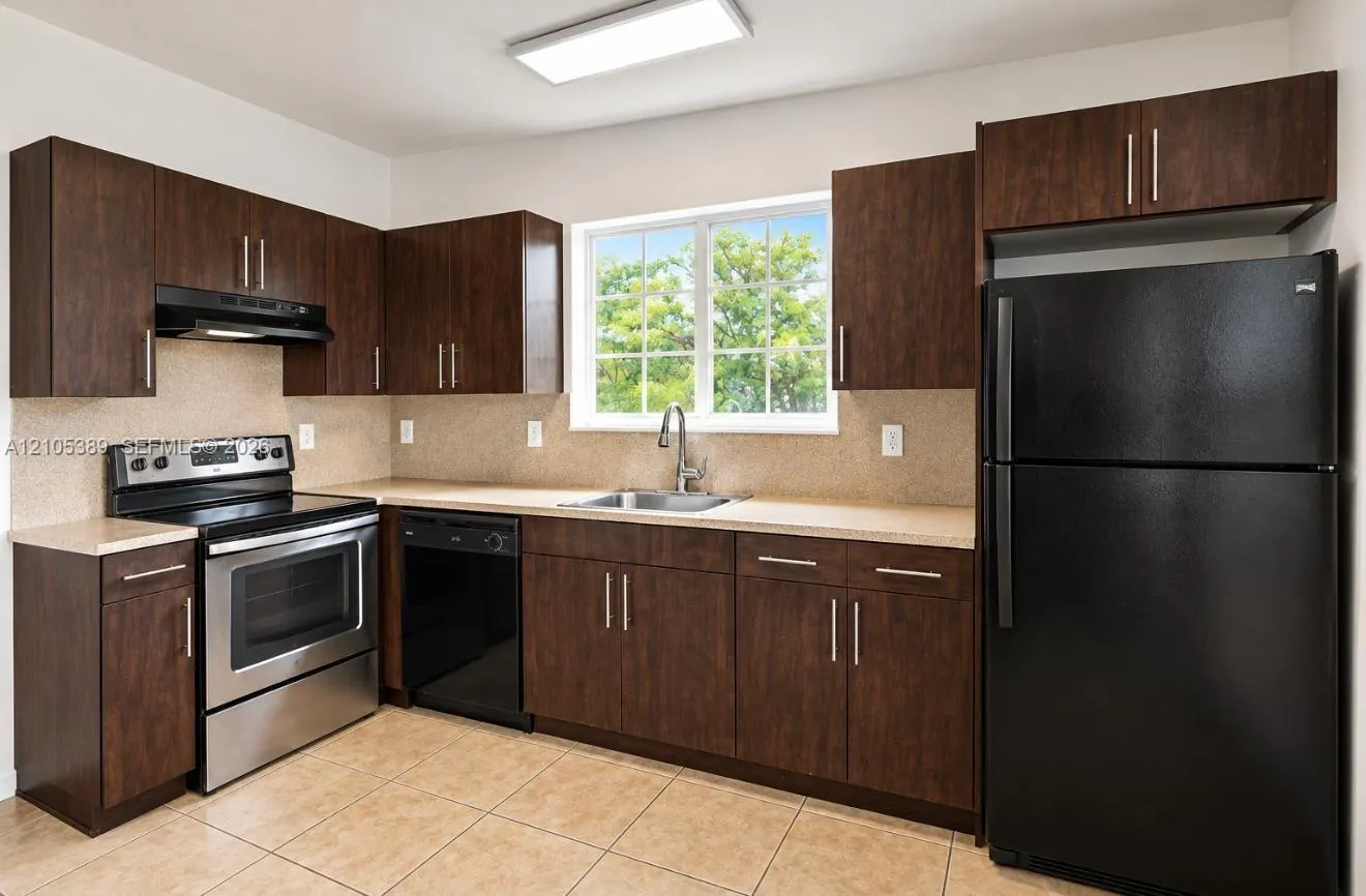 13 S Royal Poinciana Boulevard #20