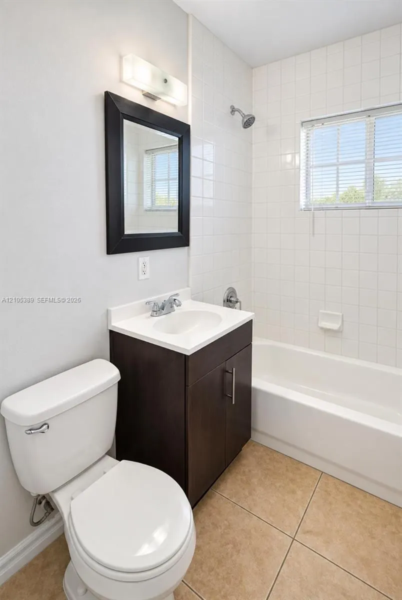 13 S Royal Poinciana Boulevard #20
