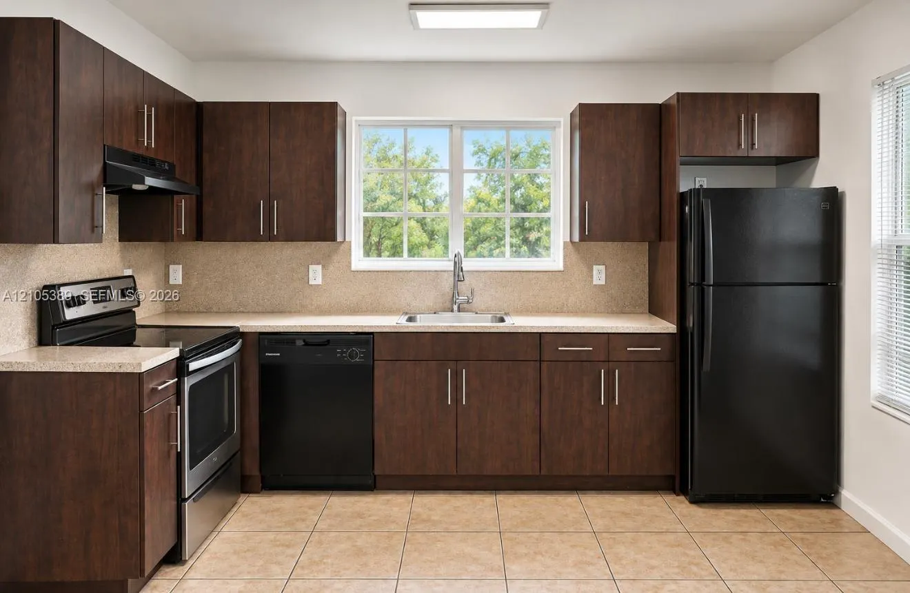 13 S Royal Poinciana Boulevard #20