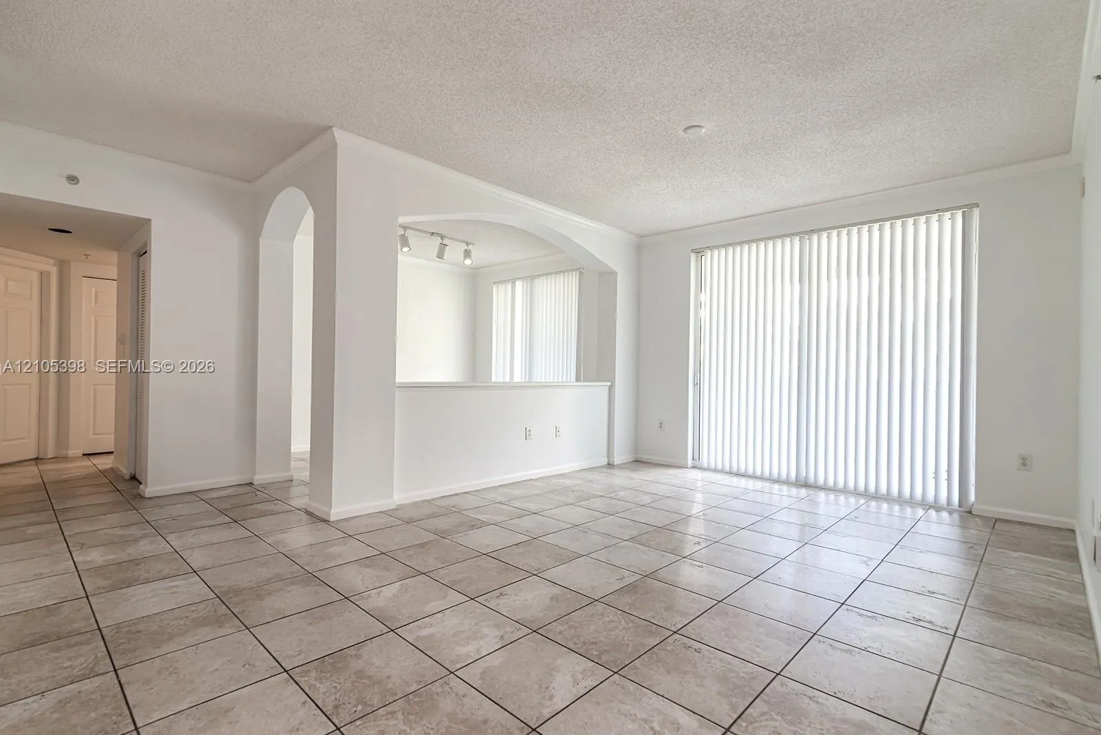 17125 N Bay Road #3307