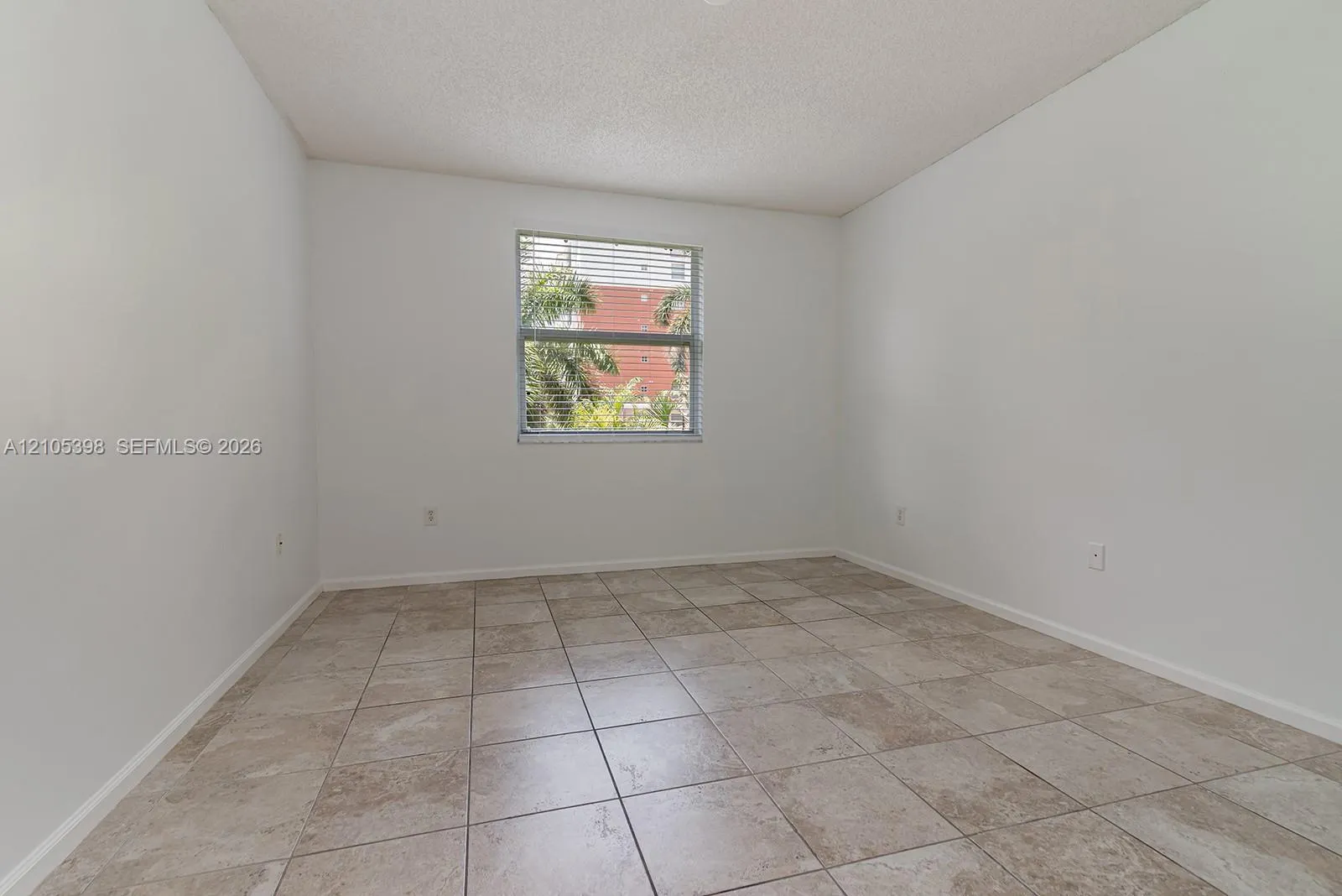 17125 N Bay Road #3307