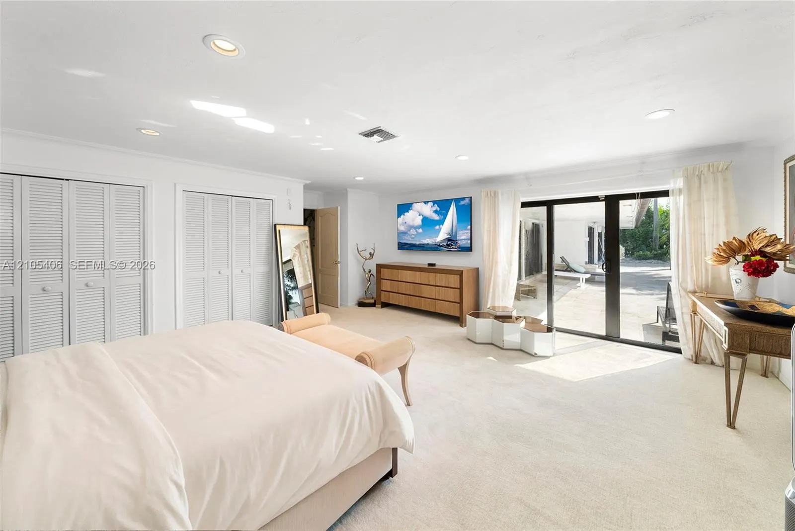 407 Sunset Drive
