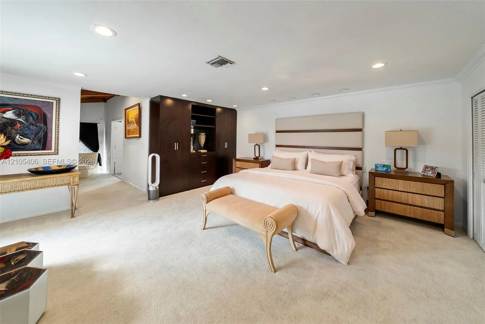 407 Sunset Drive