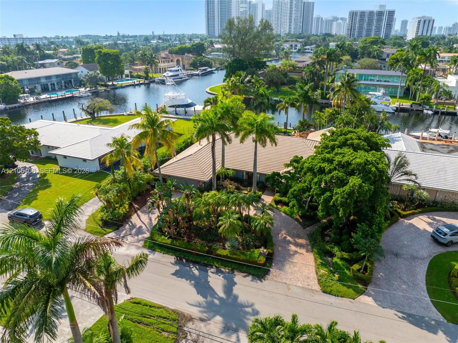 407 Sunset Drive