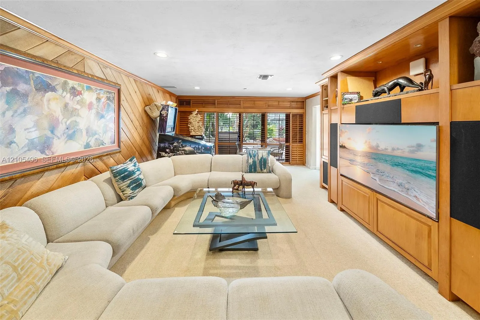 407 Sunset Drive