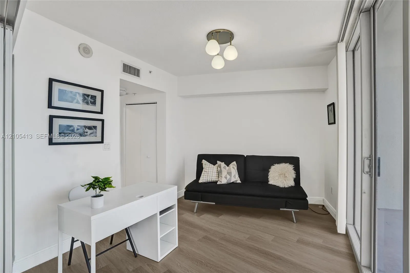 1750 N Bayshore Drive #2202