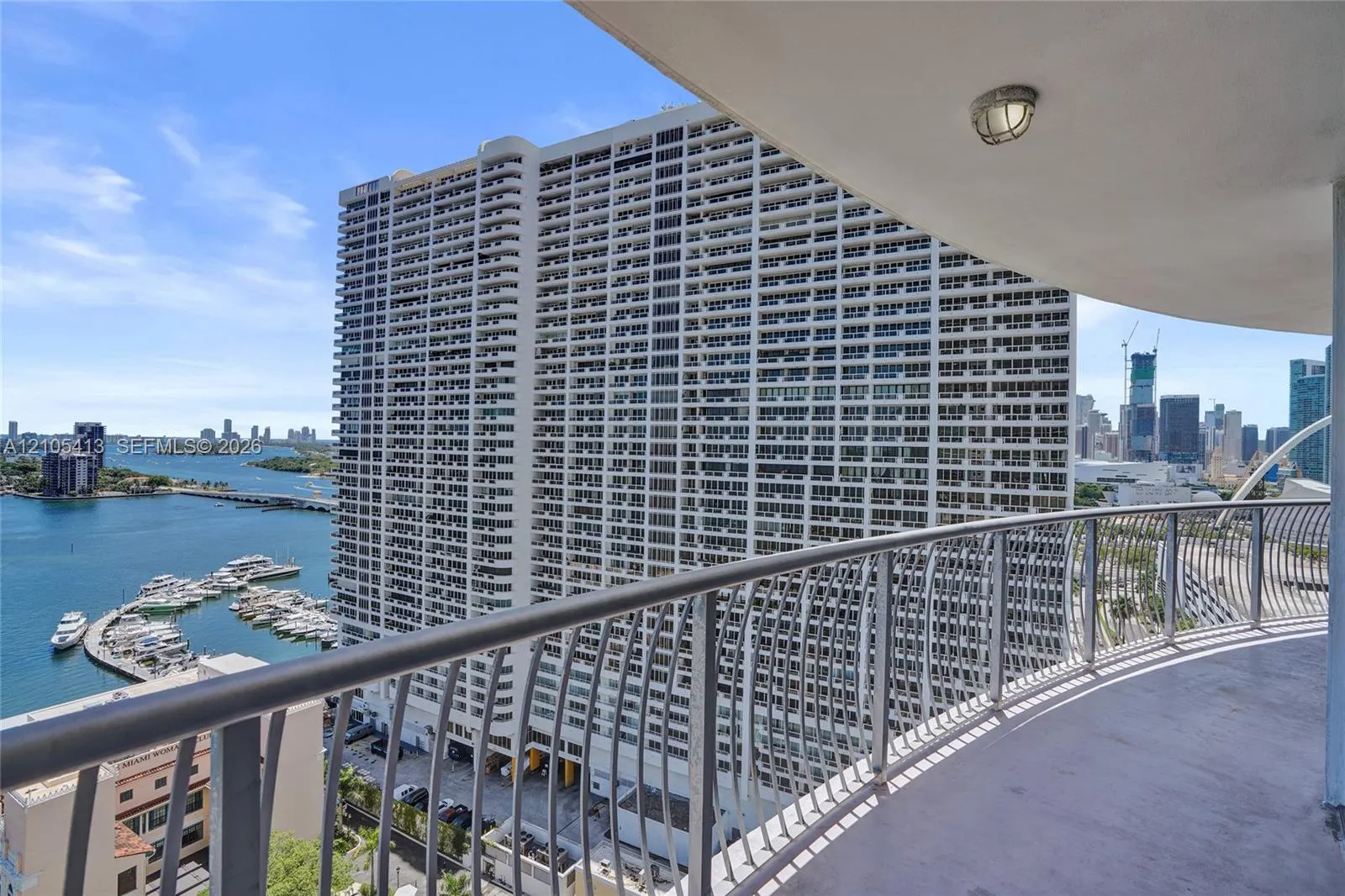 1750 N Bayshore Drive #2202