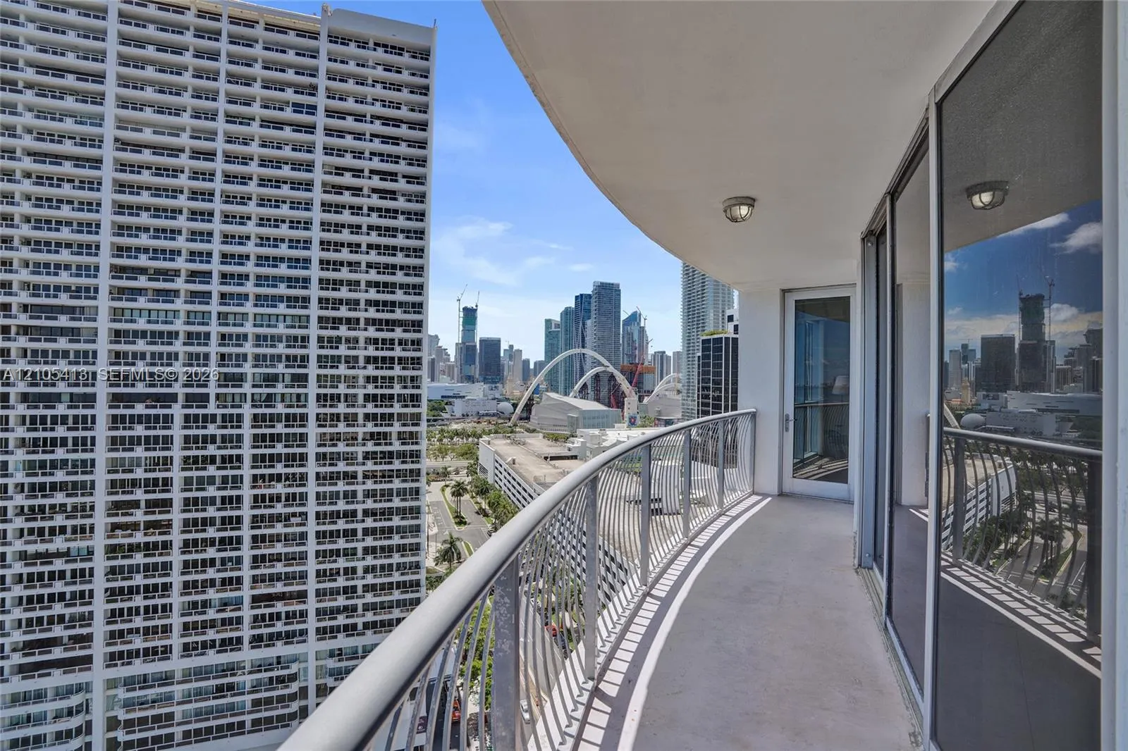 1750 N Bayshore Drive #2202