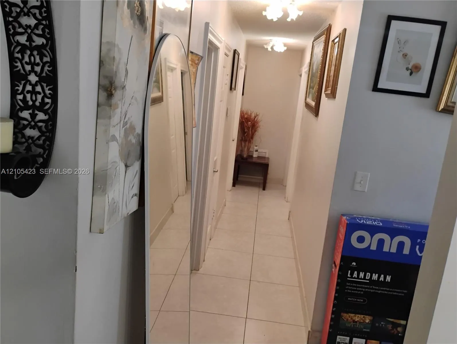 6803 Oakhill