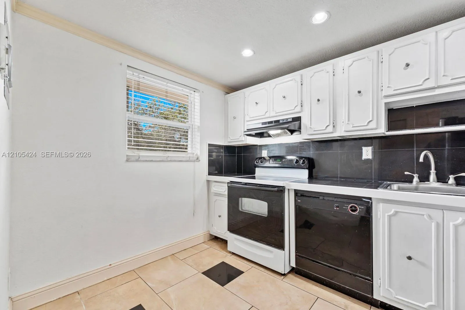8605 W Sample Road #210