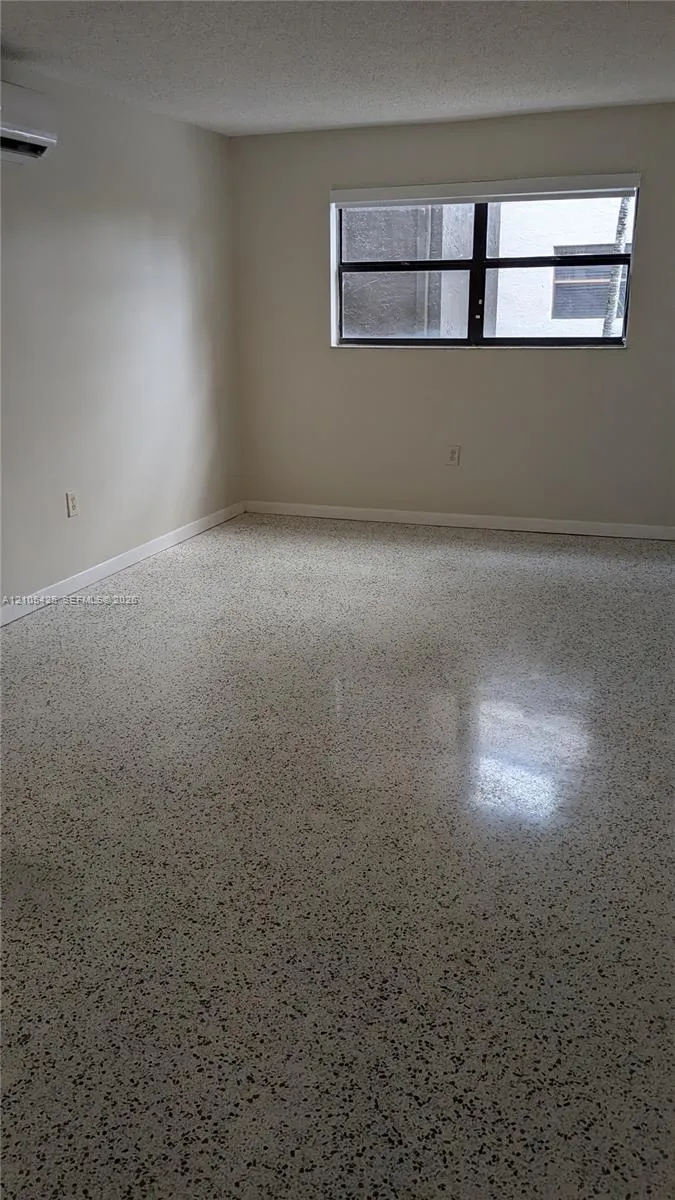 142 SW 18th Avenue #24