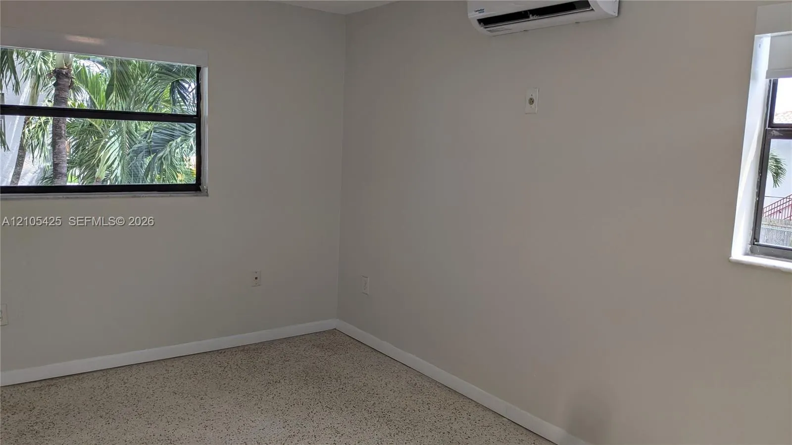 142 SW 18th Avenue #24