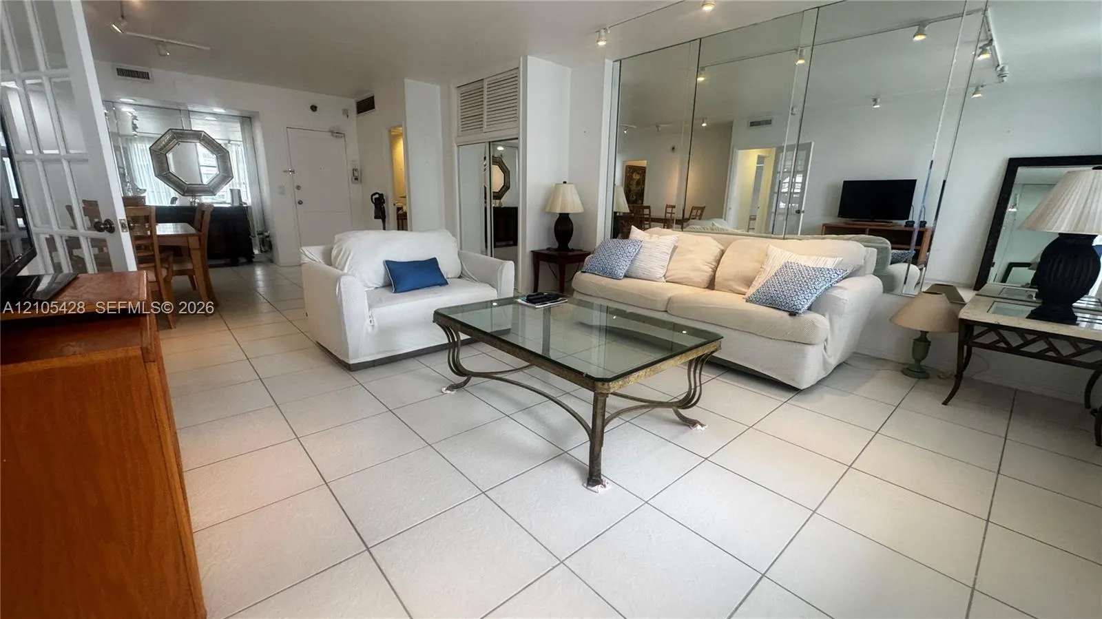 10185 Collins Avenue #1222