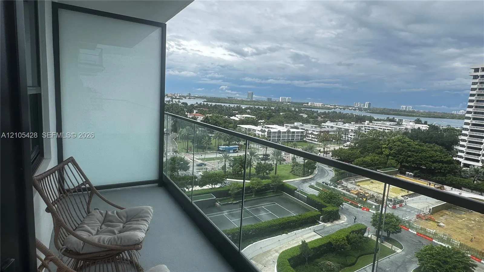 10185 Collins Avenue #1222