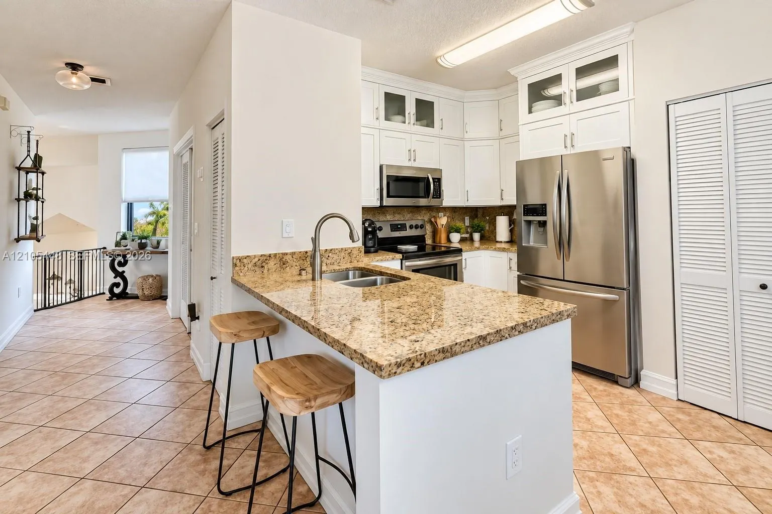 15515 N Miami Lakeway N #204-11
