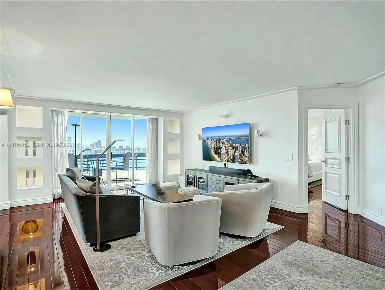 3500 Mystic Pointe Drive #3406