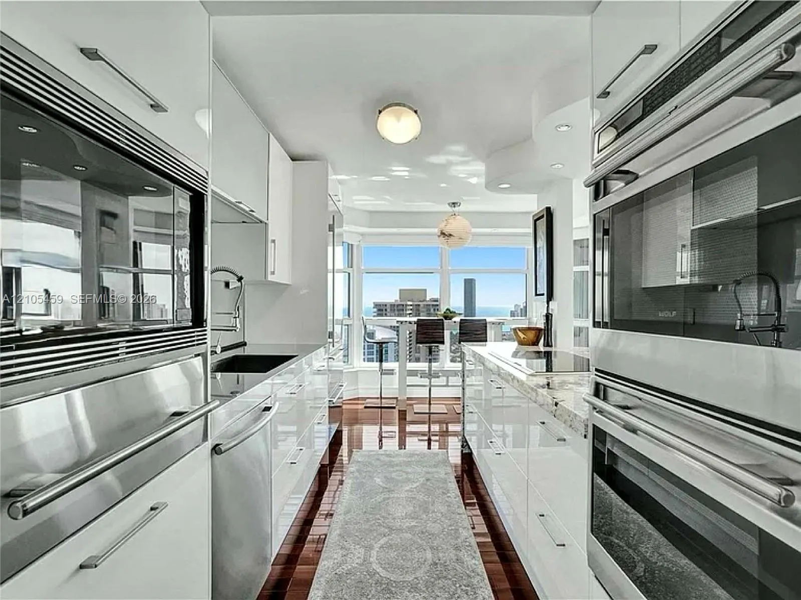 3500 Mystic Pointe Drive #3406