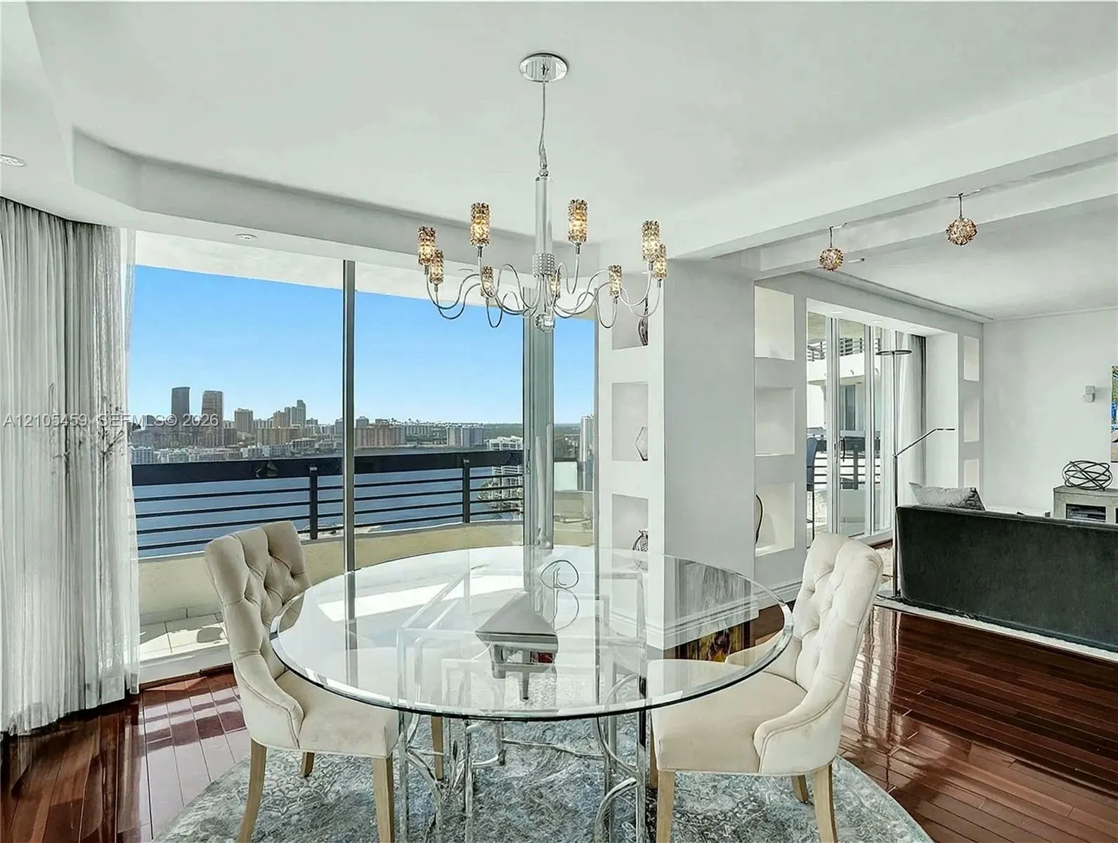 3500 Mystic Pointe Drive #3406