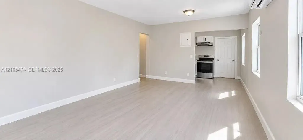 2707 Lincoln Street #20