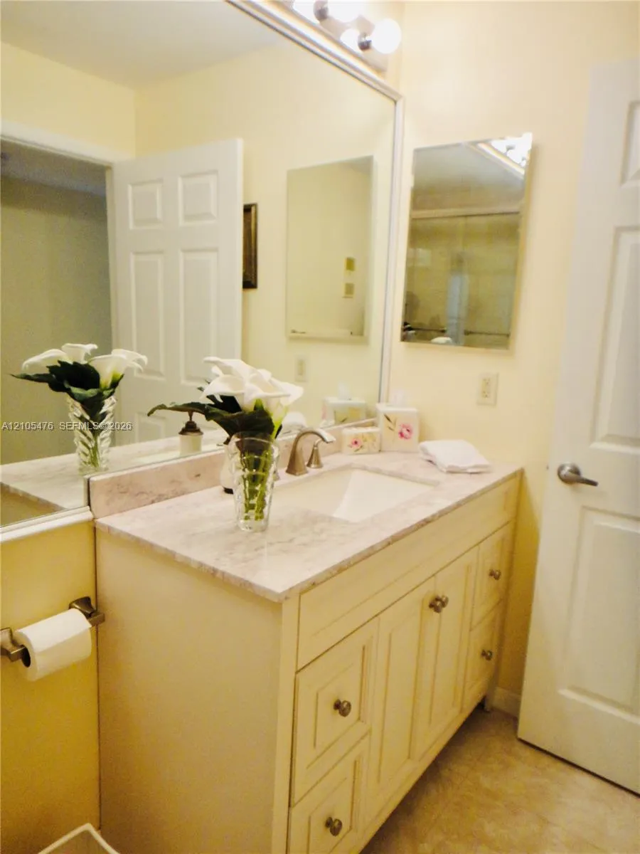 1102 Duncan Circle #104